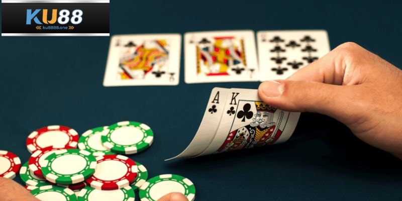 Tham gia cá cược xì dách cực đơn giản và dễ hiểu.